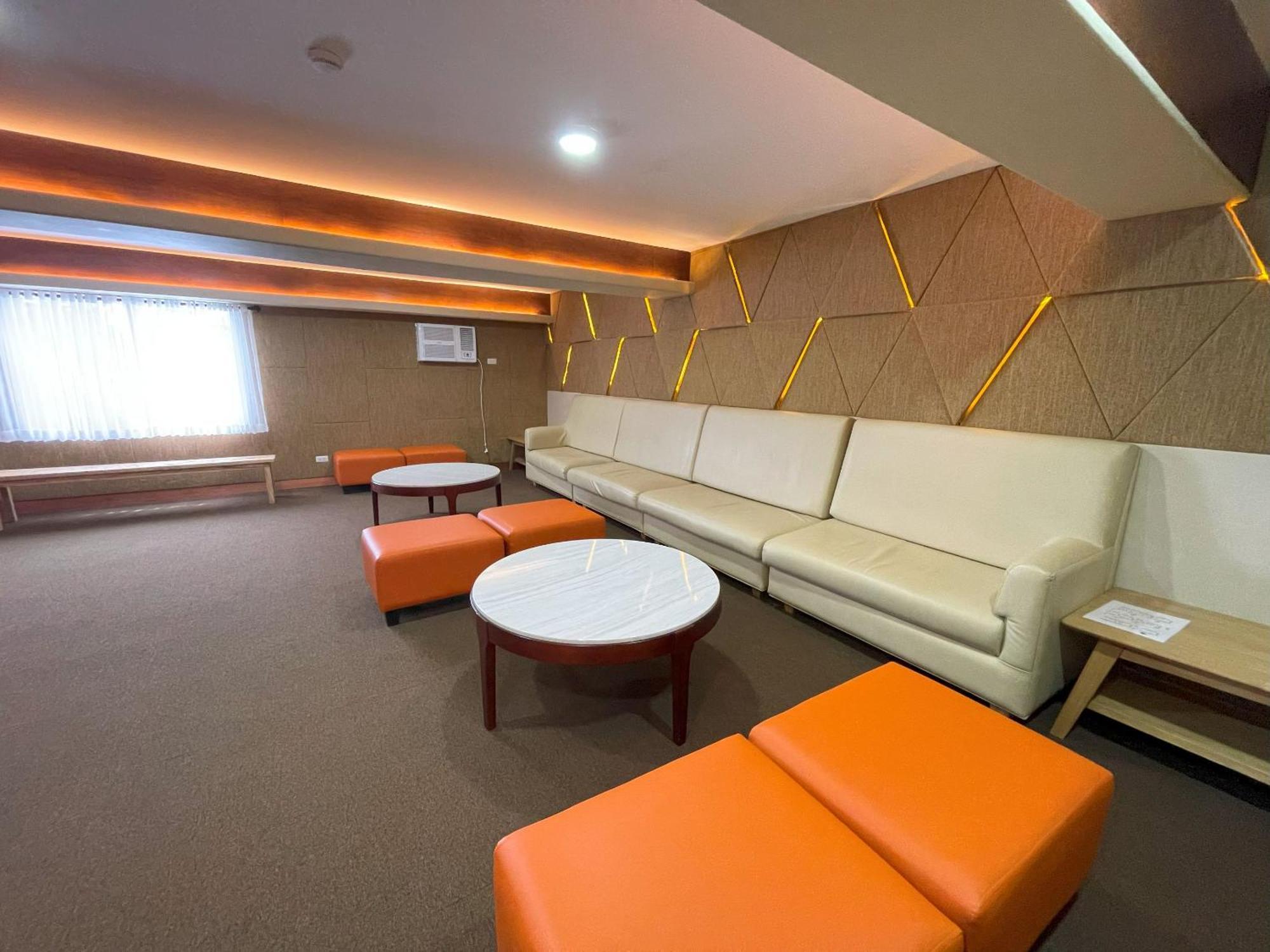 Mist Mountain Resort Powered By Cocotel Cebu Εξωτερικό φωτογραφία