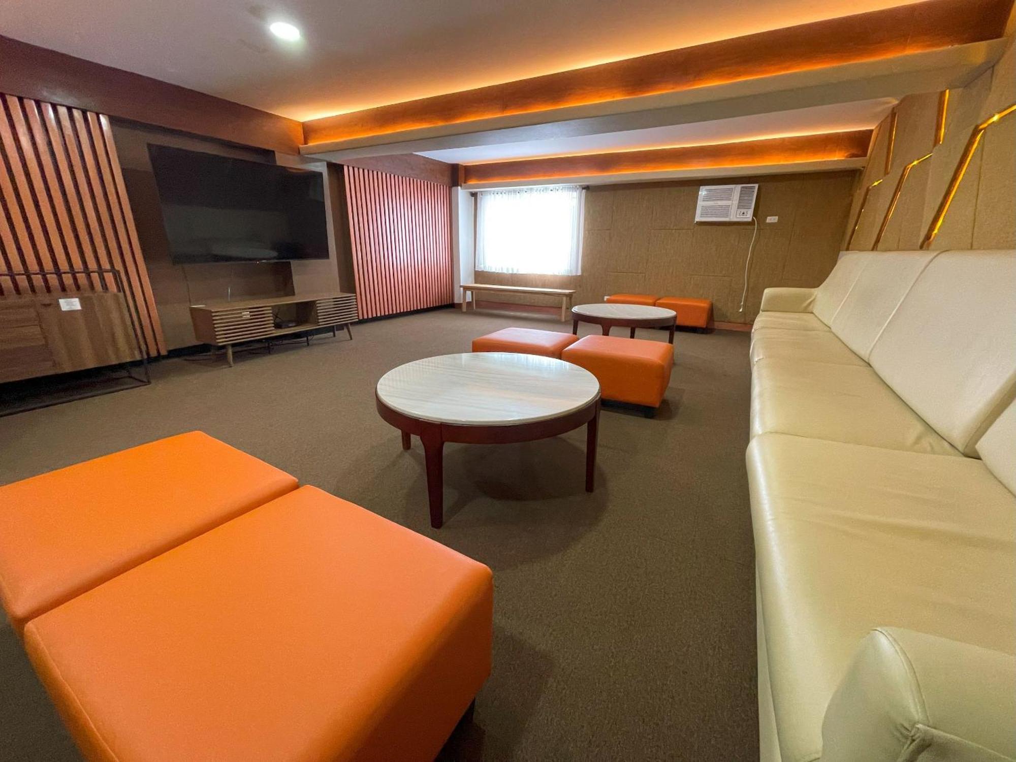 Mist Mountain Resort Powered By Cocotel Cebu Εξωτερικό φωτογραφία