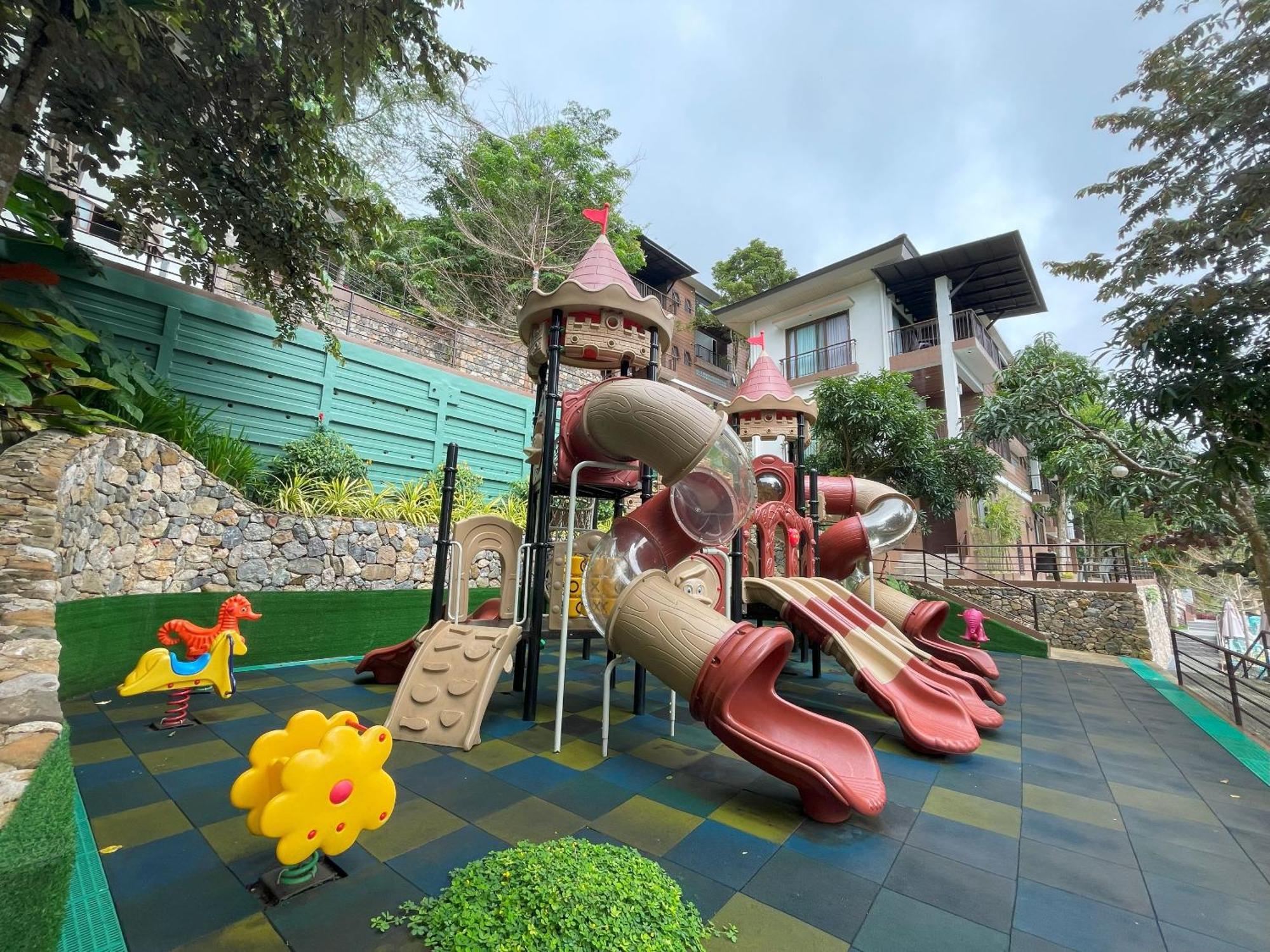 Mist Mountain Resort Powered By Cocotel Cebu Εξωτερικό φωτογραφία
