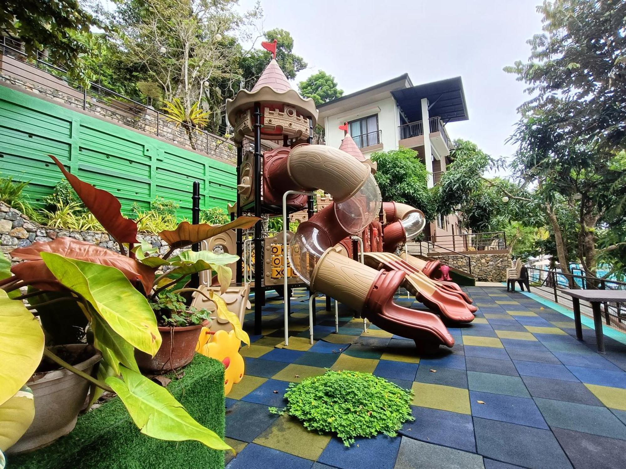 Mist Mountain Resort Powered By Cocotel Cebu Εξωτερικό φωτογραφία