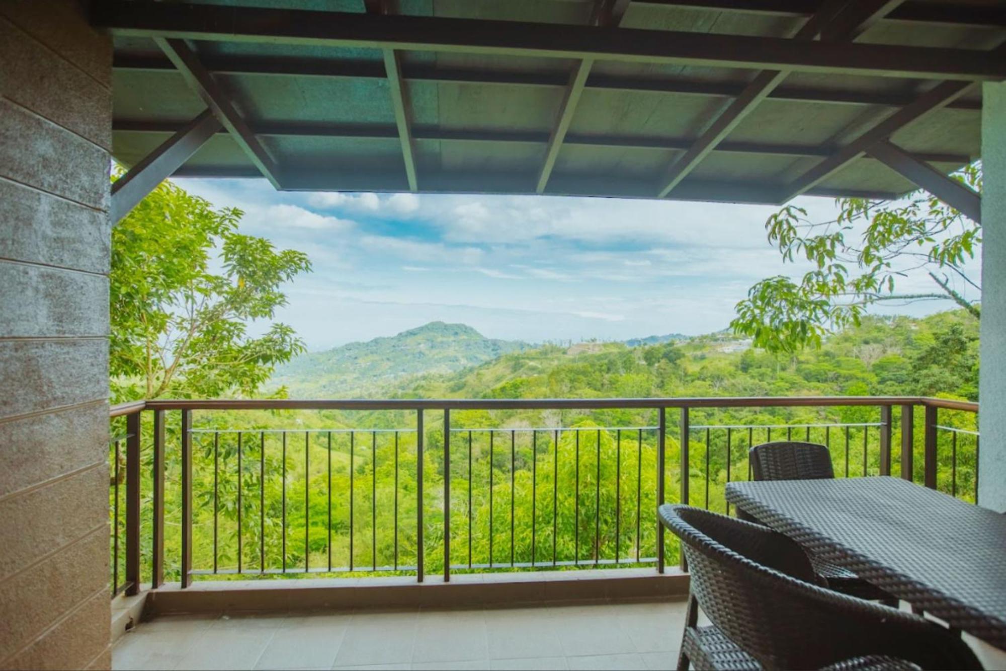 Mist Mountain Resort Powered By Cocotel Cebu Εξωτερικό φωτογραφία
